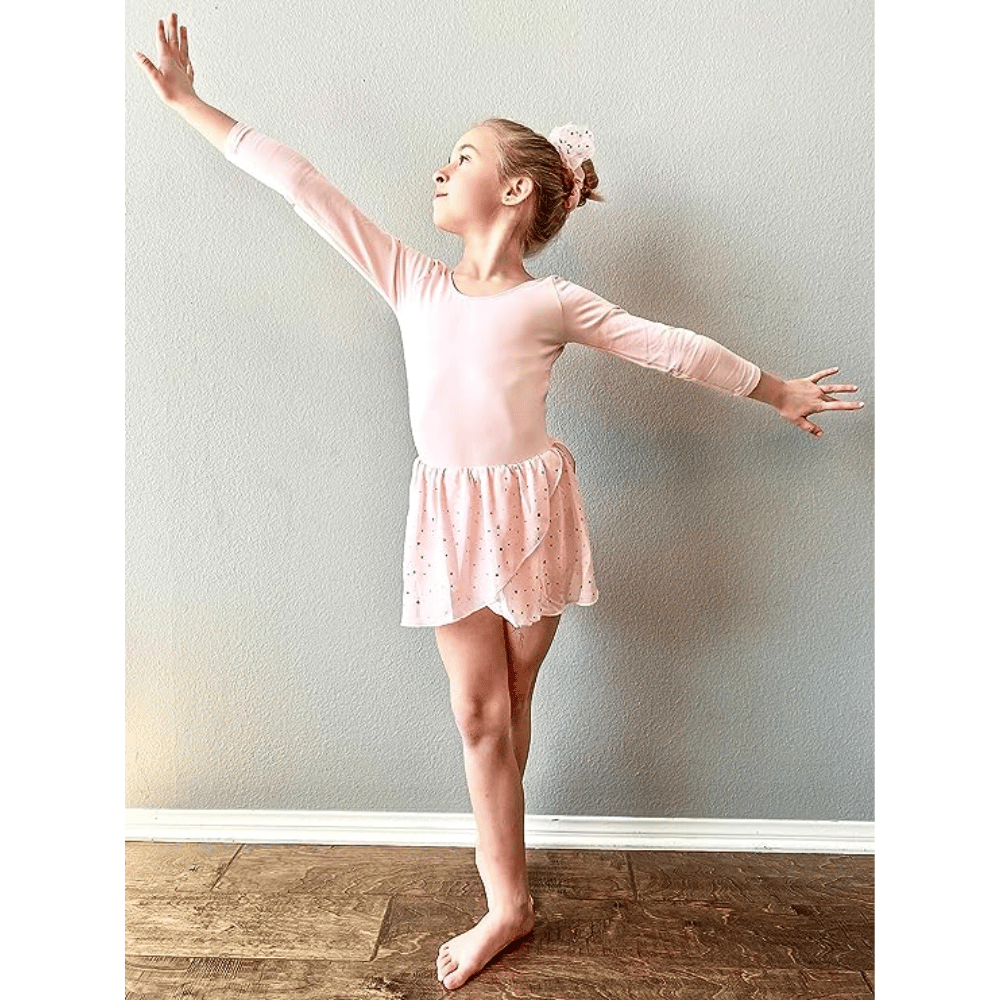 Ballet Dance Costumes - give your princess clothes that make her feel good and move easily.